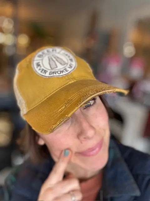 Beer Never Broke My Heart Hat The Goat Stock